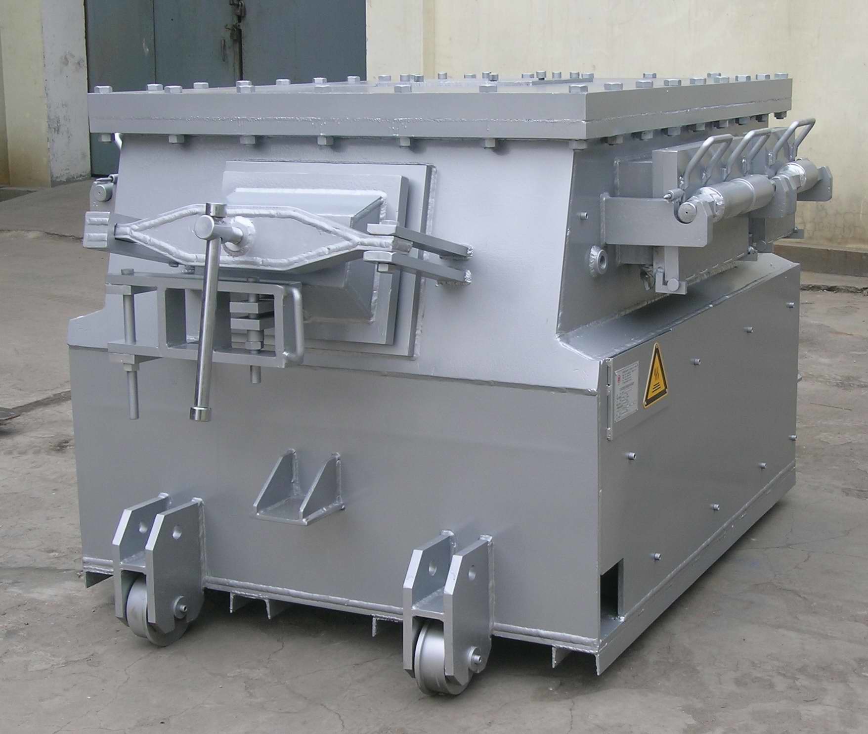 Wholesale 1000KG Electric Bath Type Furnace For Aluminium Melting In HPD from china suppliers