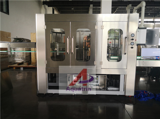 Wholesale PLC 2.2KW Carbonated Drink Filling Machine 2000B/H Beverage Can Filling Machine from china suppliers