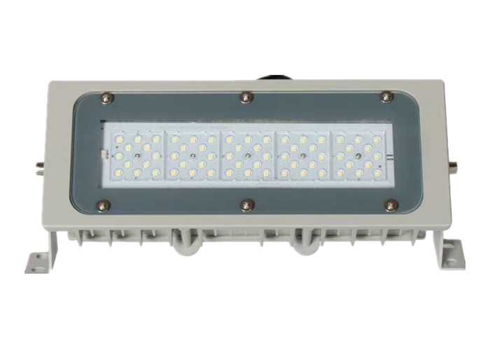 Wholesale DC Automatic High Power LED Flood Light Die Cast Aluminum Housing Energy Saving from china suppliers
