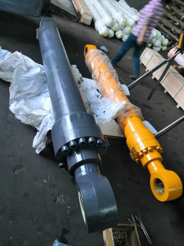 Wholesale VOE14726202 volvo  EC950e arm stick  hydraulic cylinder spare parts heavy equipment parts construction parts from china suppliers