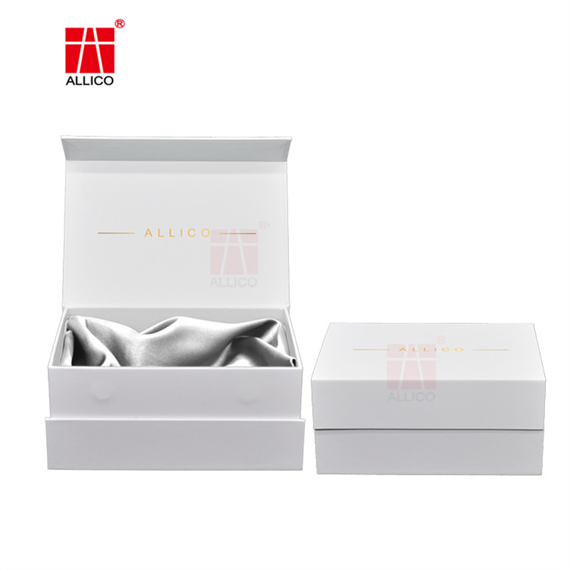 Wholesale Large White Collapsible Box With Magnetic Closure Rectangle Present Box from china suppliers
