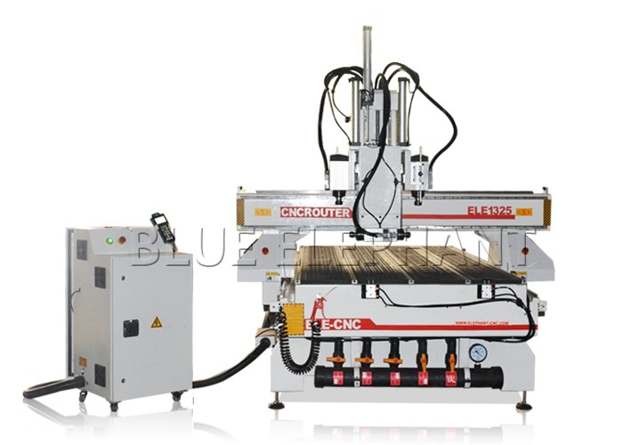 China Woodworking vacuum bed cnc router machine , 1325 auto matic tool change cnc router with three spindles on sale