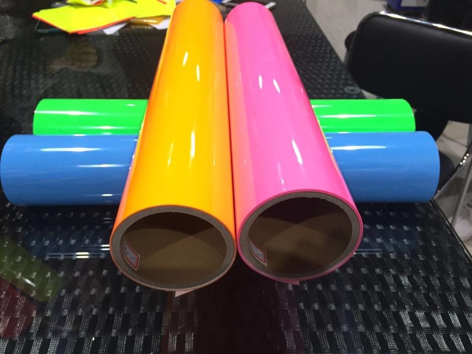 Wholesale Glossy 120microns Vinyl Sticker Roll Self Adhesive For Advertising from china suppliers