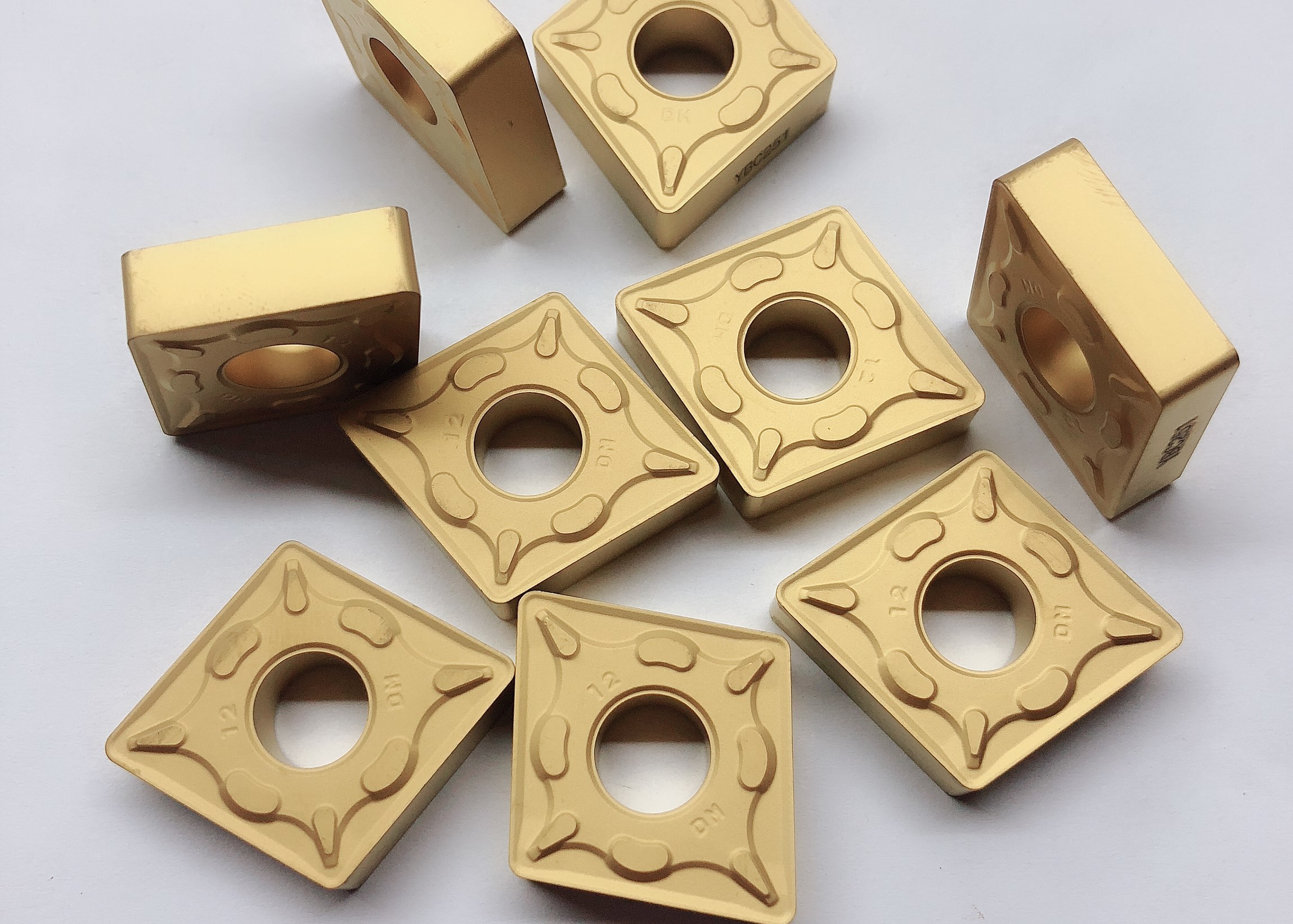 Wholesale RK7025 CNMG190612 DM Carbide Cutting Inserts Yellow Color For CNC Cutting Tool from china suppliers