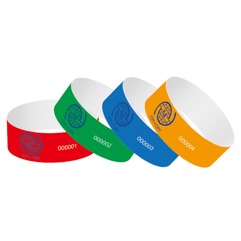 China Waterproof Paper Event Wristbands Full Color Printing Tyvek With Barcode for sale