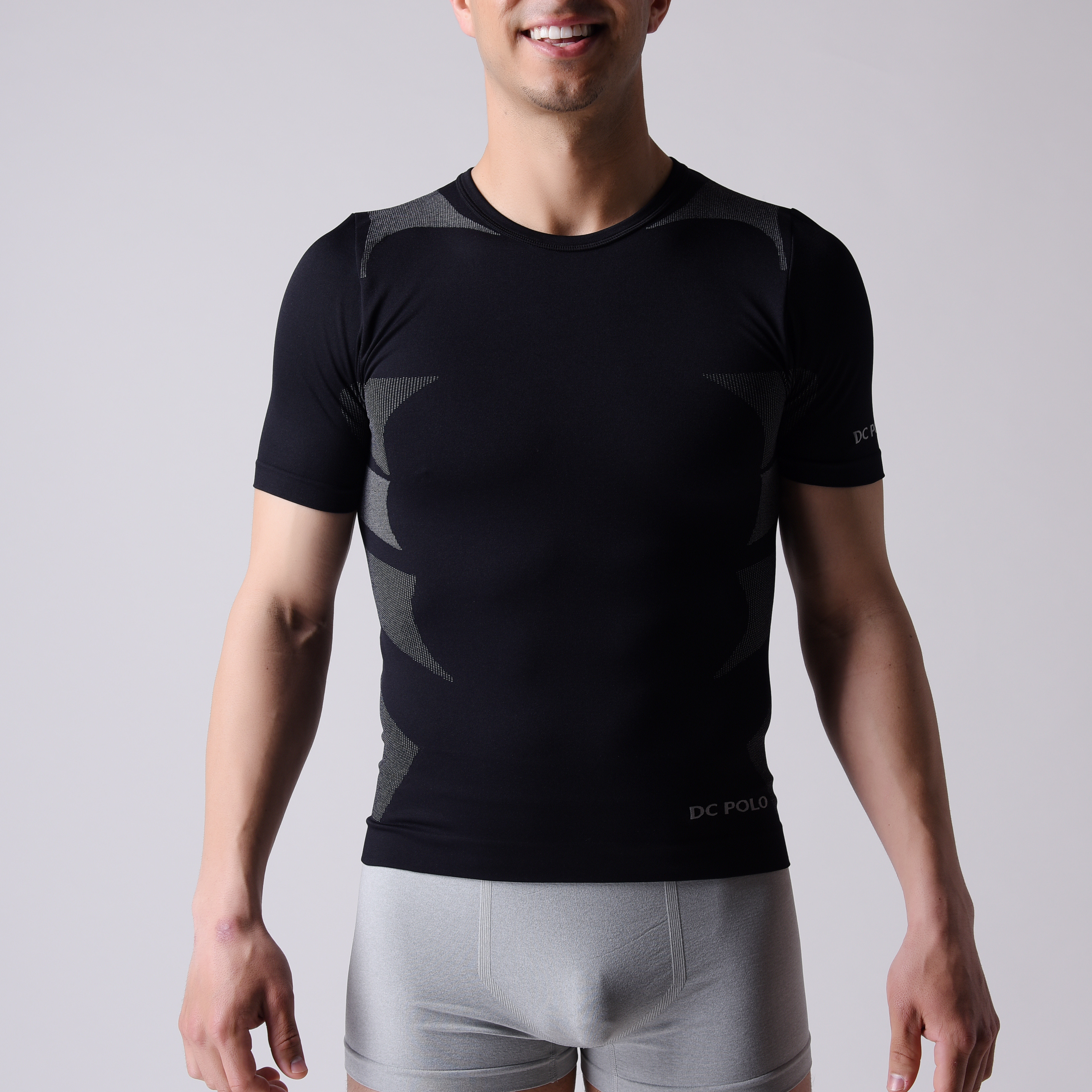 Wholesale T-shirt,   short sleeve,  Men's sports wear,  black and  grey block,   XLSS002, man underwear,  seamless shirts. from china suppliers