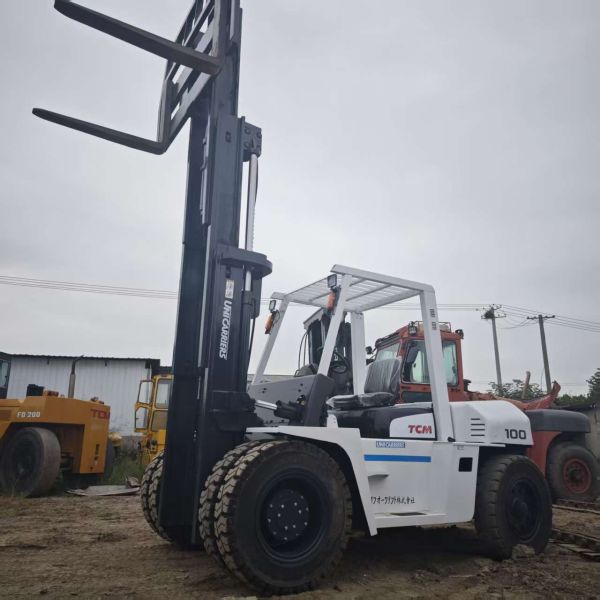 Well Maintained Second Hand TCM FD100 Forklift With Fork Positioner Raise 3m Original Tcm 10 Ton Used Diesel Forklift For Sale