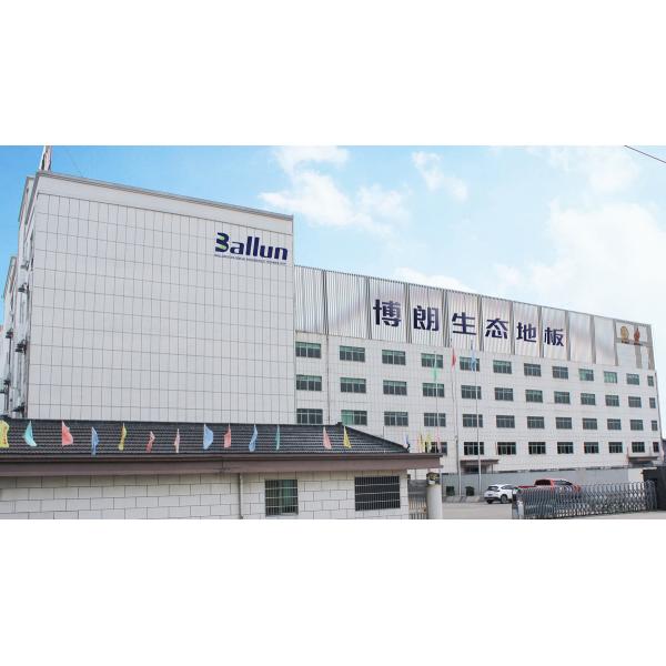 Unilin Click System Spc Flooring Easy to Clean and Maintain with 100% Virgin Material