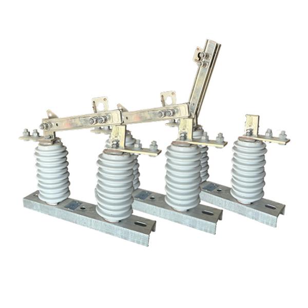 Outdoor Hv Isolator Switch With Interlocking Mechanism For Protecting On Power Transmission System For Altitude 1000m
