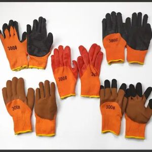 Aliphatic Waterborne Polyurethane Dispersions For Mechanically Frothed Foams