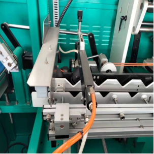 12 Work Station Hot Stamping Machine Small Container Printing 45pcs/Min