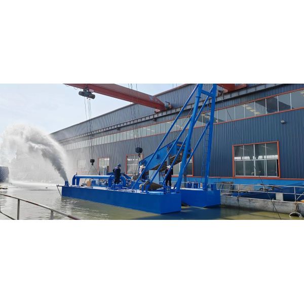 Diesel Engine Jet Suction Sea Dredger 20m Dredging Depth with Dual Pump