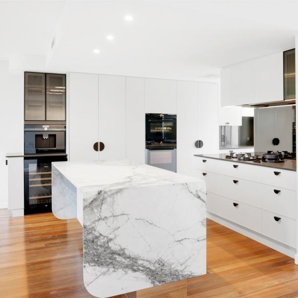 Semicircular Handle PVC Kitchen Cabinet Contemporary Simple White PVC Kitchen Furniture