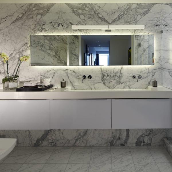 Modern White Glossy Lacquer MDF Flat Panel Bathroom Vanity Cabinet With Mirrors