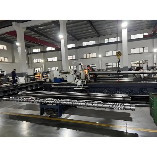 Nitrided Injection Molding Screw Barrel Custom Size Plastic Machine Parts
