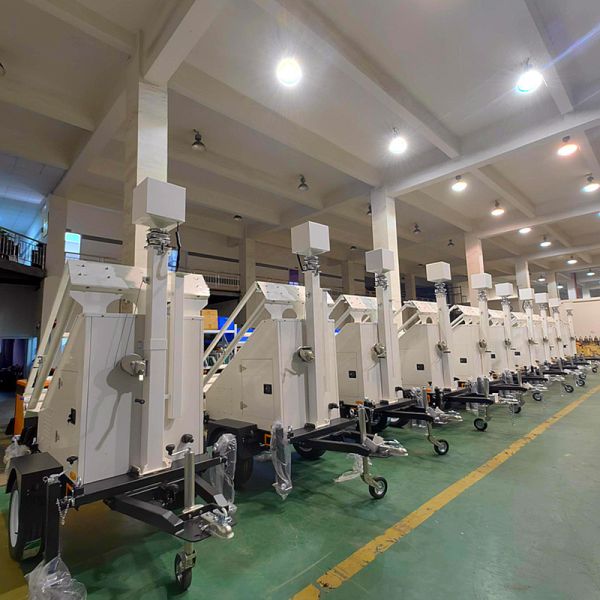 Trailer Mounted Lighting Tower Renewable Energy Technologies Solar Powered Generator Industrial Light Tower