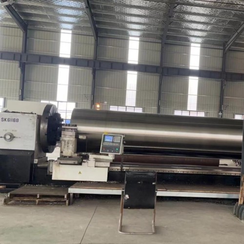 Vacuum Suction Couch Roll for Tissue Paper Machine with Upto 2000m/min Speed and 1600-9000mm Working Width