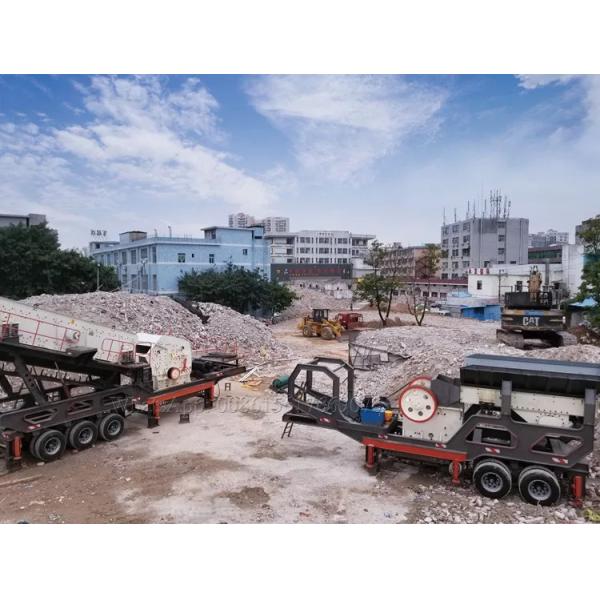 210 TPH Mobile Crusher Machine 75Kw Portable Jaw Crusher For Mountain Stone Crusher Line