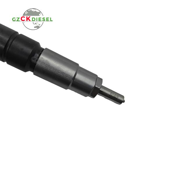 Fuel Injector 8-98246751-0 295050-1540 for Isuzu 4JJ1 Engine