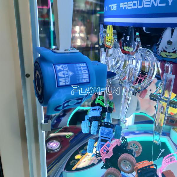 Wholesale Coin Operated Indoor Redemption Arcade Funmax Prize Out Vending Gift Game Machine for Sale