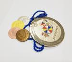 Factory direct sale custom metal diamond shaped gold plated carnival medals with