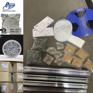 Microchip PIC16F18323-I-SL-SOP14 electronics ic chips Adxl312wacpz