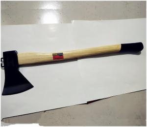 China 700 Length Wooden Handle Forged Carbon Steel Hand Working Tools Splitting Axe (XL0133-5) on sale