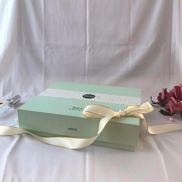 Custom Design CMYK Printing Beautiful Makeup Cosmetic Product Boxes Packaging