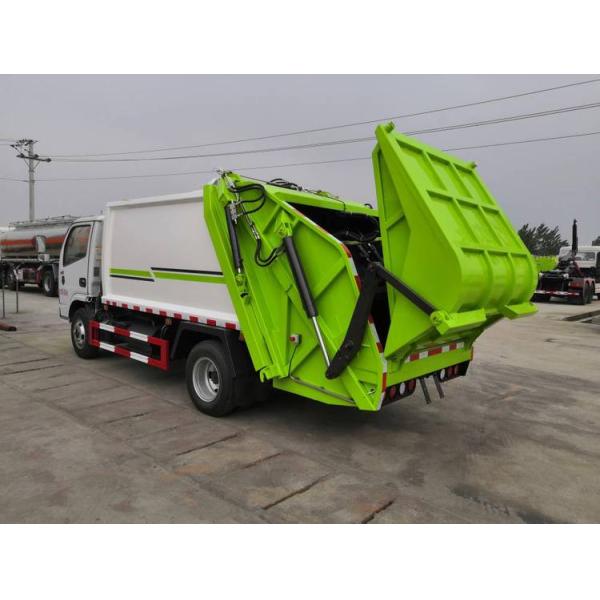 5.5 Cbm Fuel Type Trash Dump Truck Garbage Collection Truck With Rear Loader