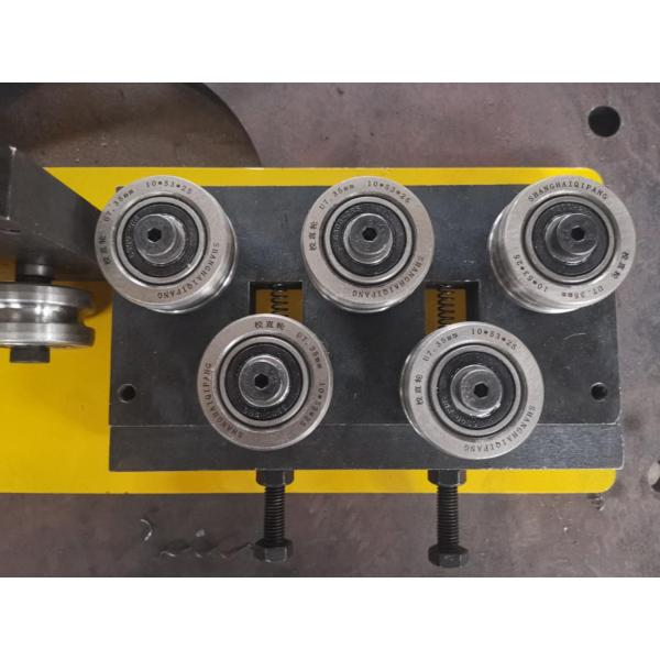 Bearing Steel 4 - 6 Mm Metal Wire Straightening Machine With Scratch Easy Open And Close