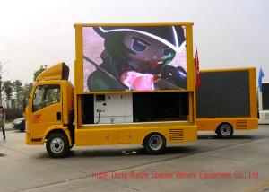 HOWO Mobile LED Video Display Truck For Sports Events / Outdoor Entertainment
