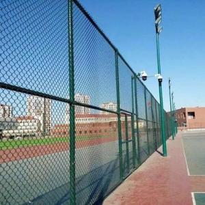 China wholesale used 9 gauge galvanized and pvc coated diamond shape cyclone wire chain link fence on sale