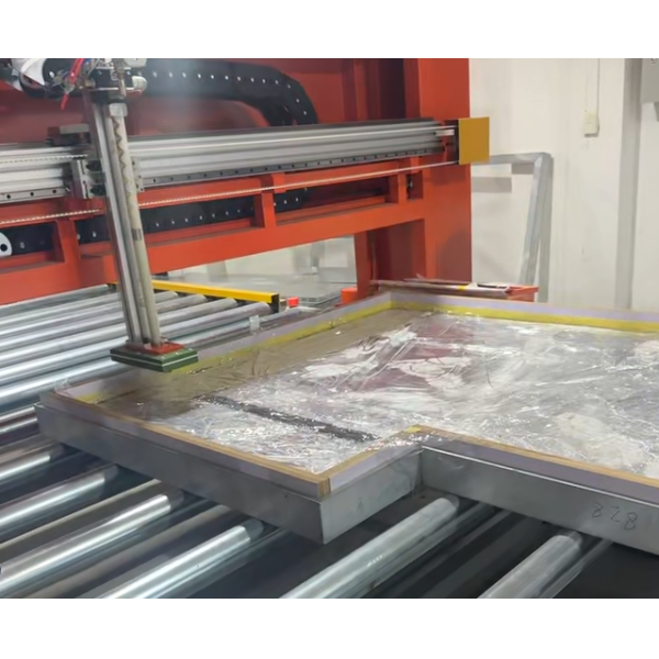 Fully Automatic CNC Spraying Machine For Bathroom Furniture Panels