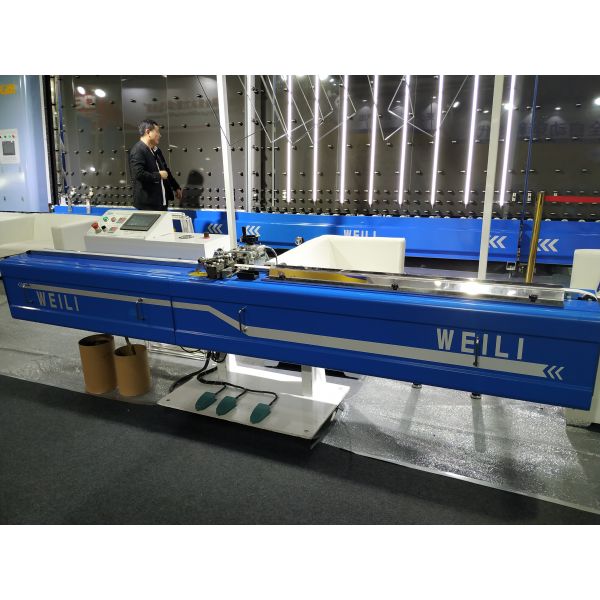 High Speed Double Glazing Equipment 14L Volume Butyl Spreading Machine