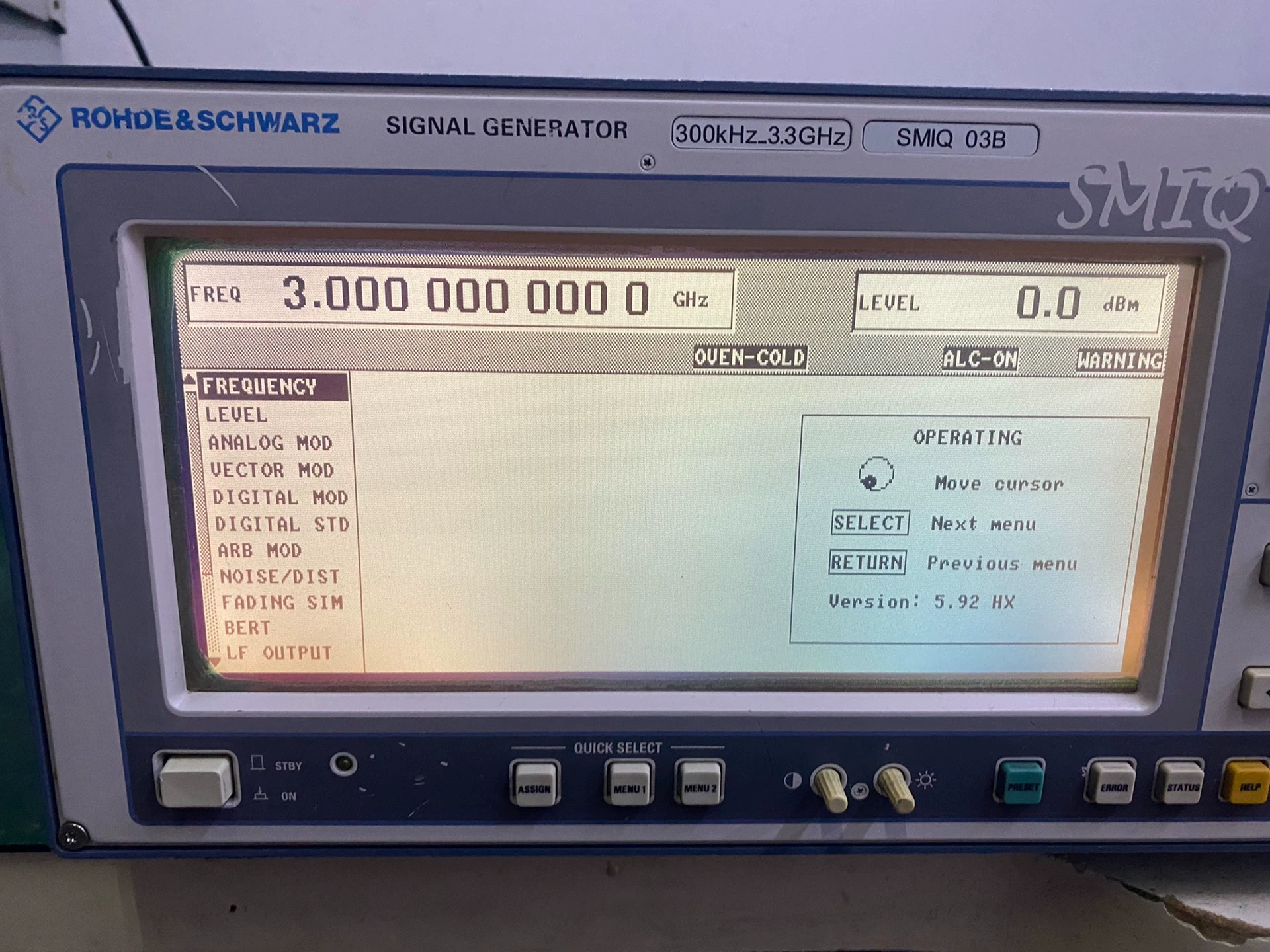 RF Signal Generator Rohde & Schwarz R&S SMIQ03B 3.3 GHz Vector Signal Generator