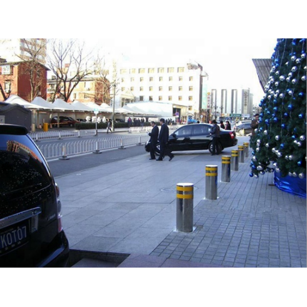 Fully Automatic Telescopic Security Bollards Guardrail Stops Vehicles Control Access