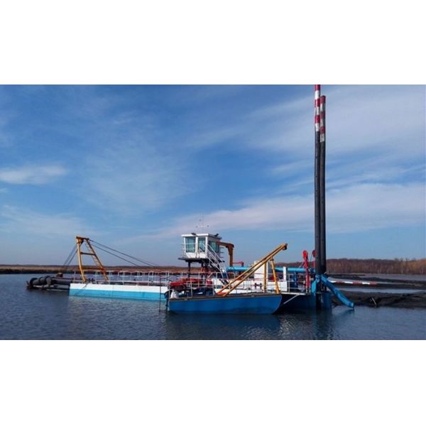 40 Inch Draught Amphibious Dredger with 194KW Cummins Engine