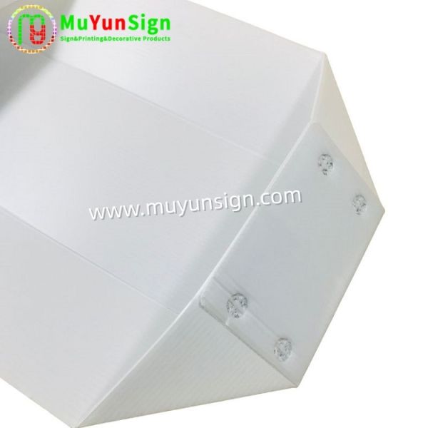 Lightweight Polypropylene Corrugated Sheet Easy Handle Easy To Fabricate