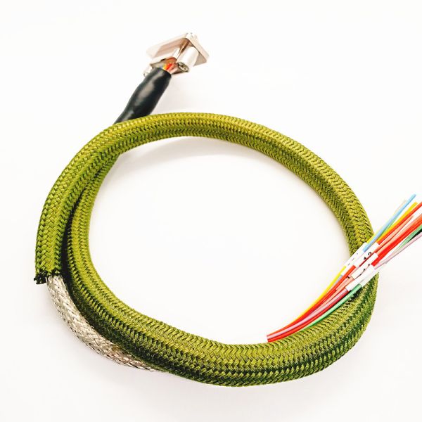 J29A-15TJL Rectangular Electrical Connector with 15 Pins Threaded Locking and Precision Twisted Wire Elastic Pins