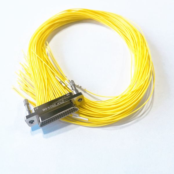 Micro Rectangular Connector 3A 51 Pin Micro D Connector CDbA-51ZYW-J