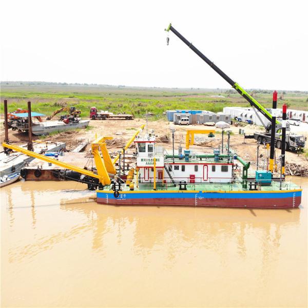 Underwater Pump 24inch Cutter Suction Sand Dredger with 500mm Discharge Pipe Diameter