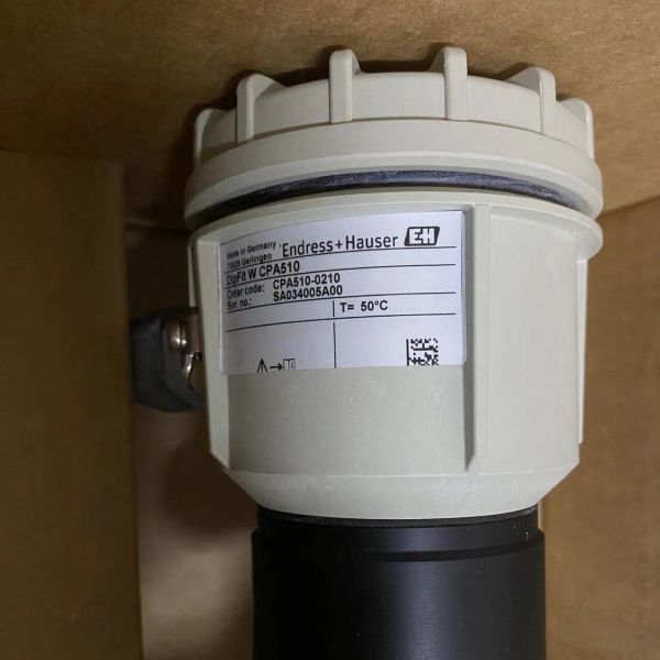 Endress+Hauser CPA510-0210 | pH Buffer Solution 4.01, 250 mL