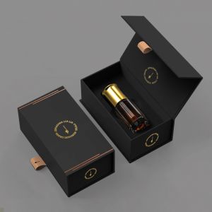 Recycled Cosmetic Folding Paper Box Magnet Closure Make Up Cardboard Box