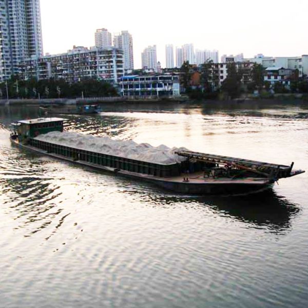 Self Propelled Sand Transport Barge with 45KW Total Installed Power and DWT 1000t for River Sand Transportation