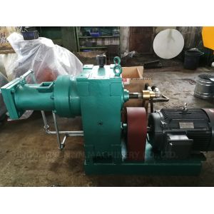 China Hot Feed Silicone Rubber Extruder Machine for Rubber Extrusion Moulding on sale