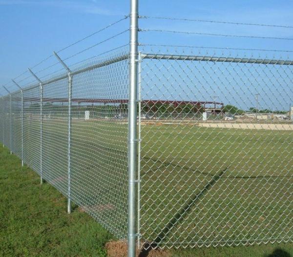 Quality 50*50MM High Anticorrosive Chain Link Fence Construction Durable for sale