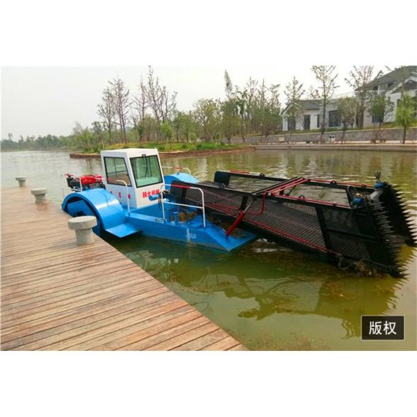 Diesel Engine Weed Harvester Machine 75kw for Aquatic Weed Cutting