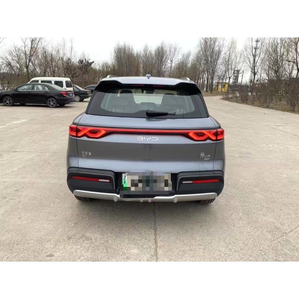 BYD 2025 Yuan UP Smart Edition with 401KM range, automatic transmission, and like-new condition for premium EV export