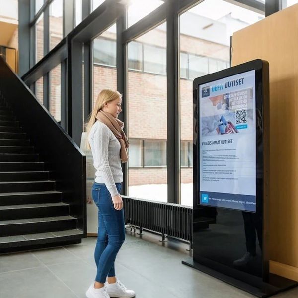 Medical Touch Screen Tablet for Hospital Bedside Information and Nurse Call System