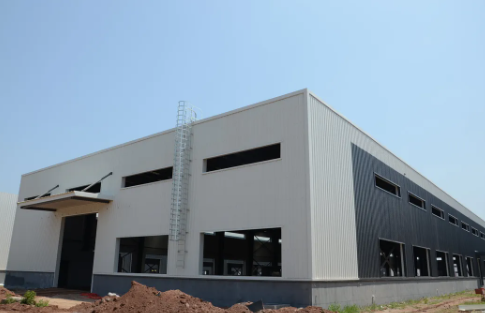 Prefabricated Steel Structure Thermostatic Hot DIP Galvanized Steel Poultry Chicken House